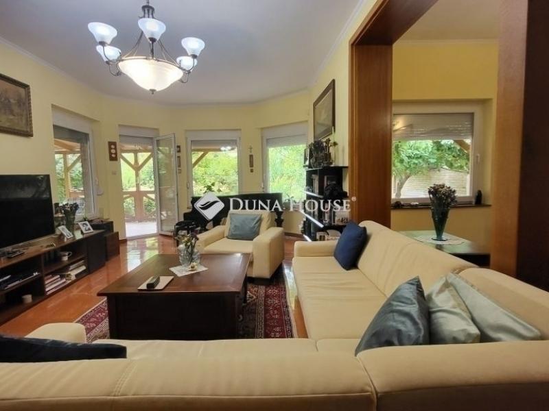 Eladó családi ház Szeged