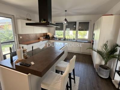 Eladó családi ház Ajka