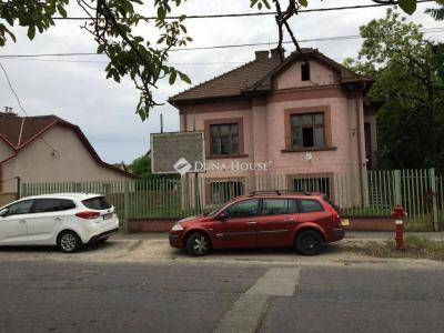 Eladó családi ház Budapest