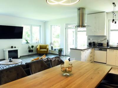 Eladó családi ház Balatonföldvár