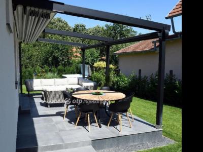 Eladó családi ház Balatonföldvár