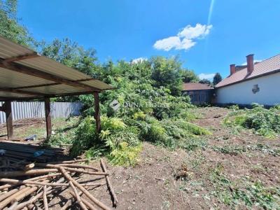 Eladó lakóövezeti telek Kecskemét