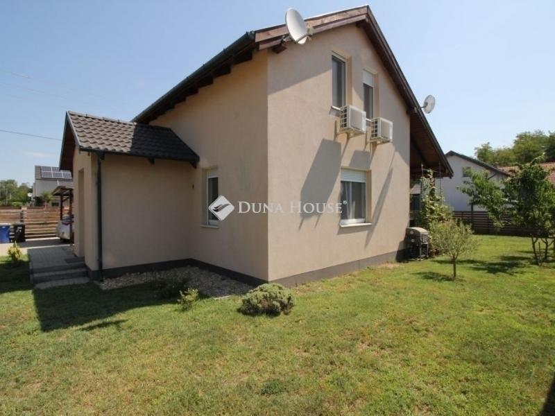 Eladó családi ház Kecskemét