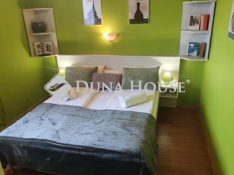 Eladó családi ház Siófok