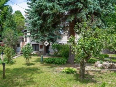 Eladó családi ház Budapest
