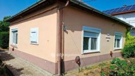 Eladó családi ház Békéscsaba