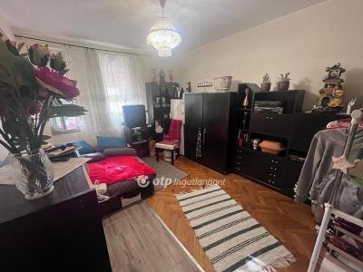 Eladó lakás Szeged