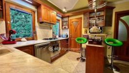 Eladó családi ház Szeged