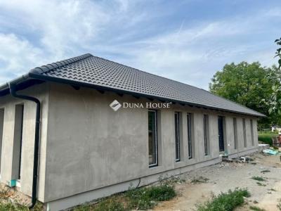 Eladó családi ház Pilis