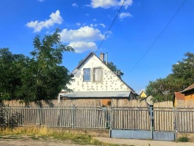 Eladó családi ház Délegyháza