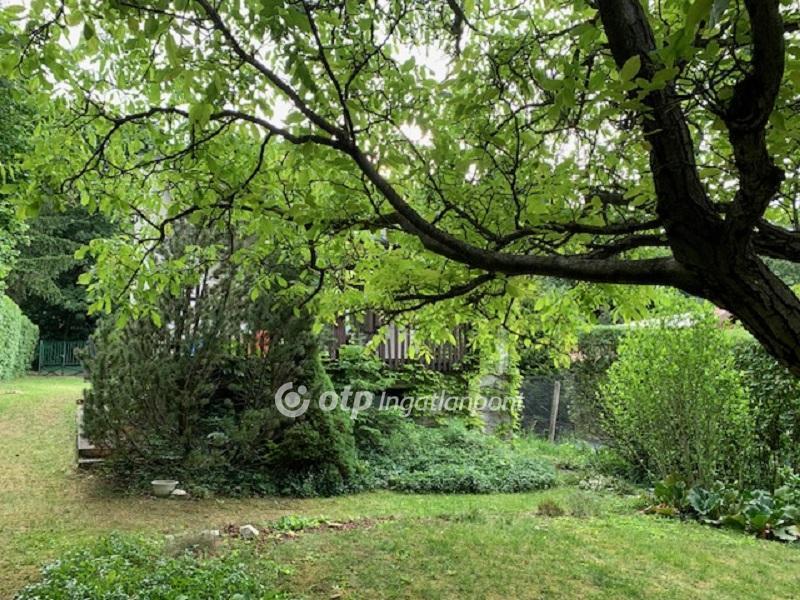 Eladó lakóövezeti telek Solymár