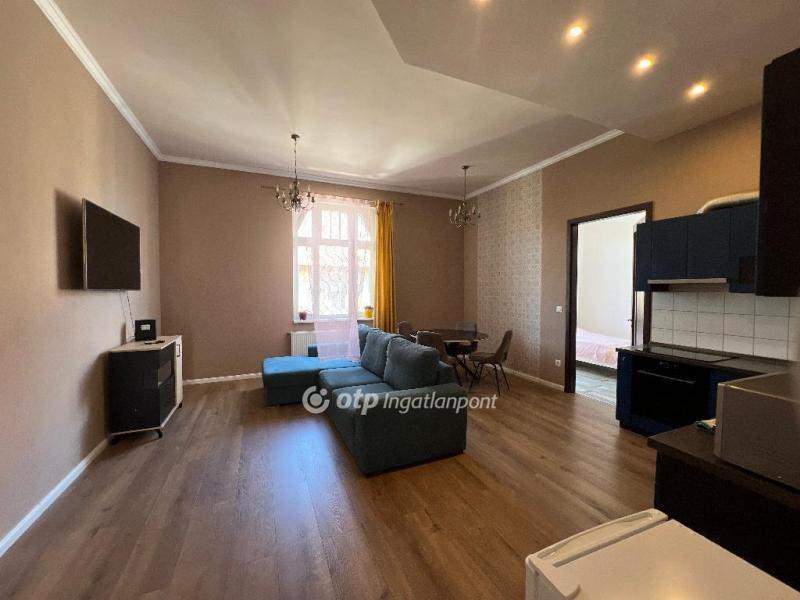 Eladó lakás Budapest