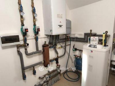 Eladó családi ház Solymár