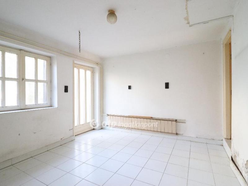 Eladó családi ház Budapest