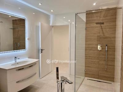 Eladó ikerház Törökbálint