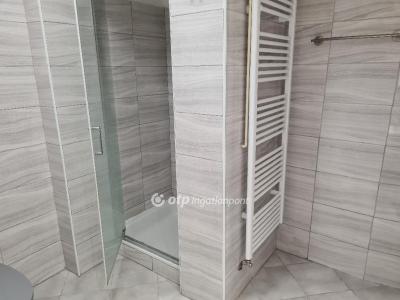 Eladó családi ház Budapest