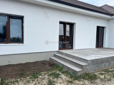 Eladó családi ház Pilis