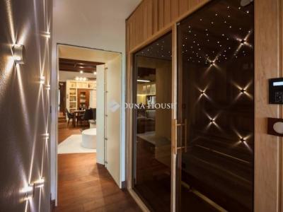 Eladó családi ház Taksony