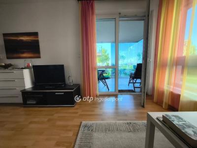 Eladó lakás Siófok