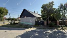 Eladó családi ház Monor