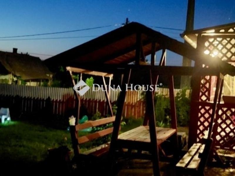 Eladó családi ház Tóalmás