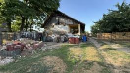 Eladó családi ház Vecsés