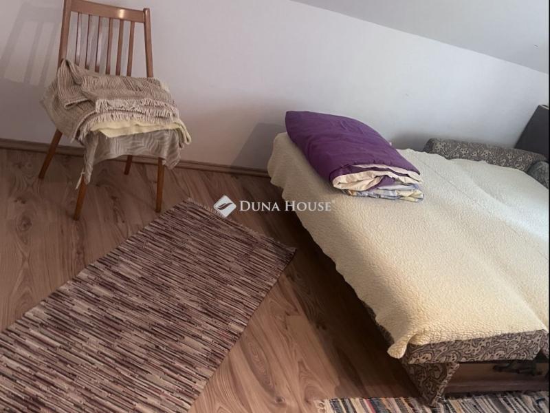 Eladó családi ház Tápiószentmárton