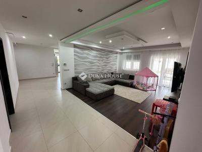 Eladó családi ház Albertirsa