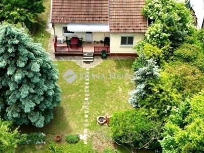 Eladó családi ház Maglód