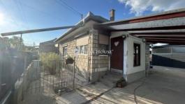 Eladó családi ház Albertirsa