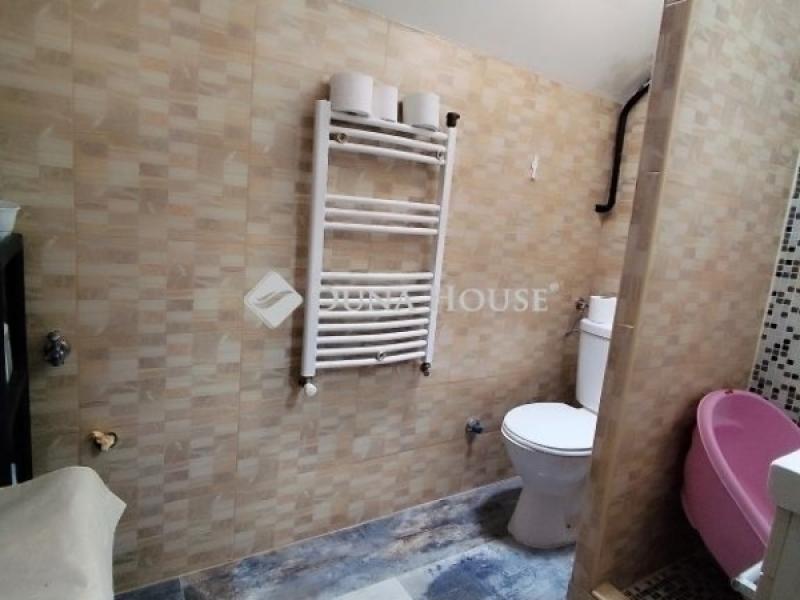 Eladó családi ház Vecsés