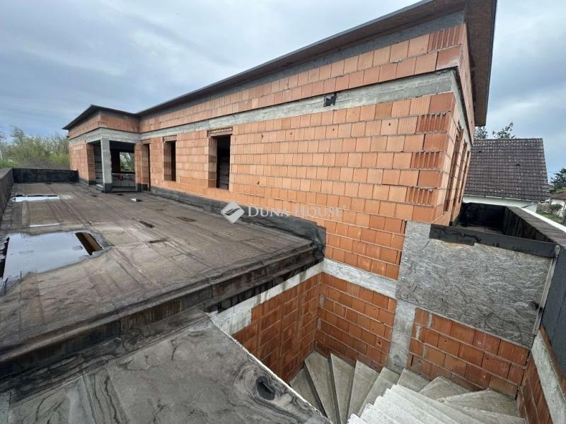 Eladó családi ház Albertirsa