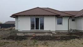 Eladó ikerház Jászberény