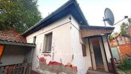 Eladó családi ház Szolnok