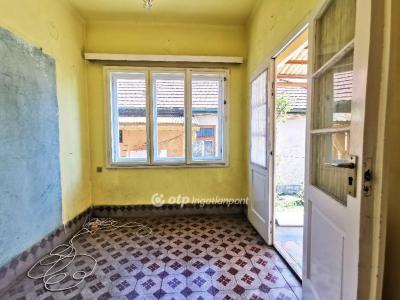 Eladó családi ház Miskolc