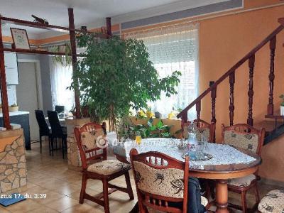 Eladó családi ház Kiskunmajsa