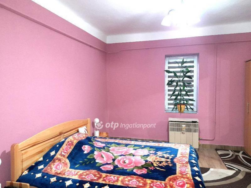 Eladó családi ház Kistelek