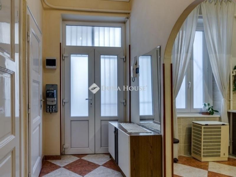 Eladó lakás Budapest