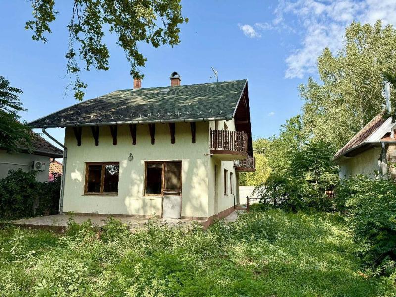 Eladó családi ház Szigethalom