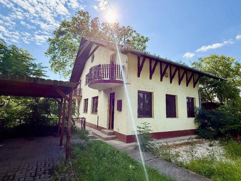 Eladó családi ház Szigethalom