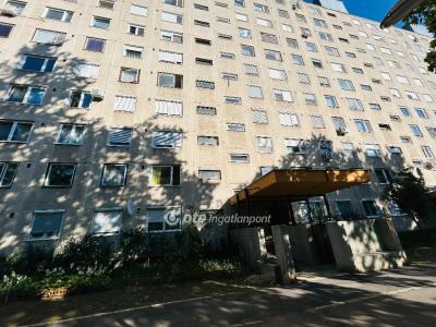 Eladó lakás Debrecen