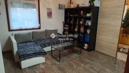 Eladó családi ház Úri