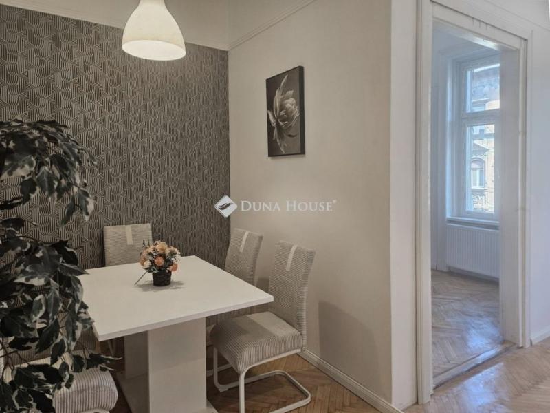 Eladó lakás Budapest