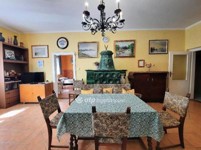 Eladó lakás Siófok