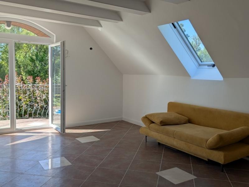 Eladó lakás Velence