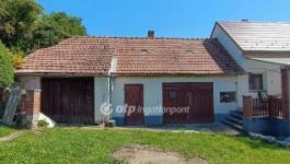 Eladó családi ház Bakonybél