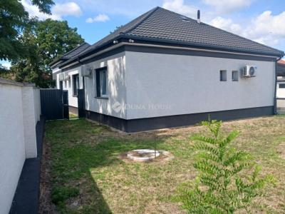 Eladó családi ház Budapest