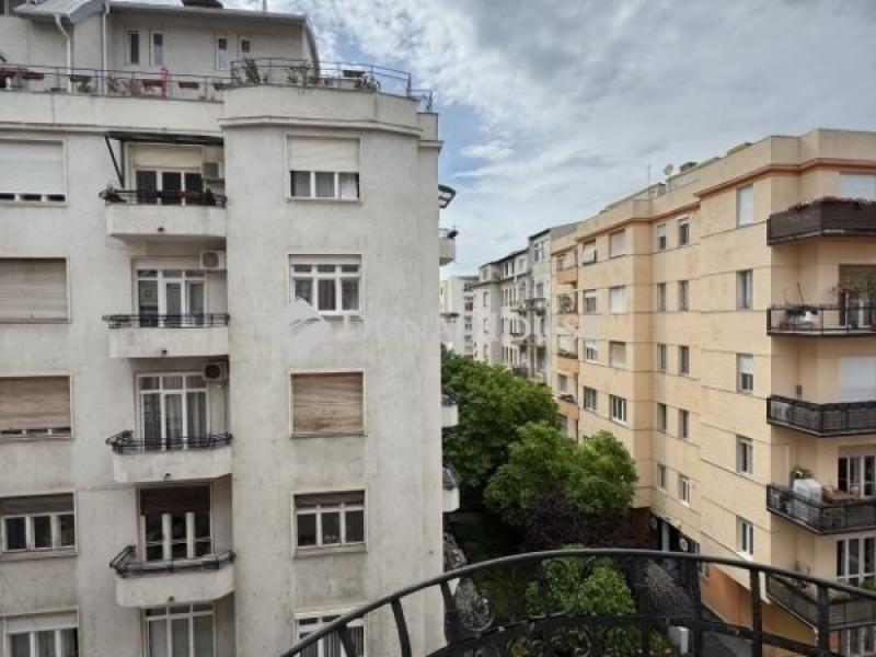 Eladó lakás Budapest