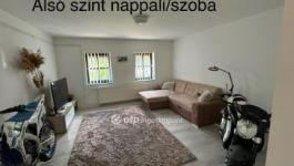 Eladó családi ház Cserkút