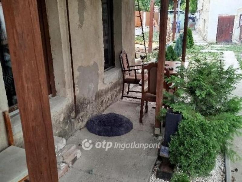 Eladó családi ház Pécs